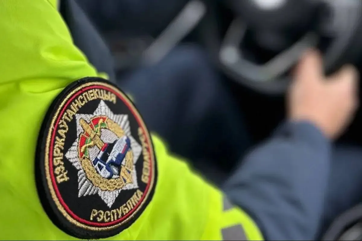 "Приехали прямо домой" - Гомельчанин пожаловался на штраф ГАИ не из-за "аварийной ситуации". Но зрители не оценили