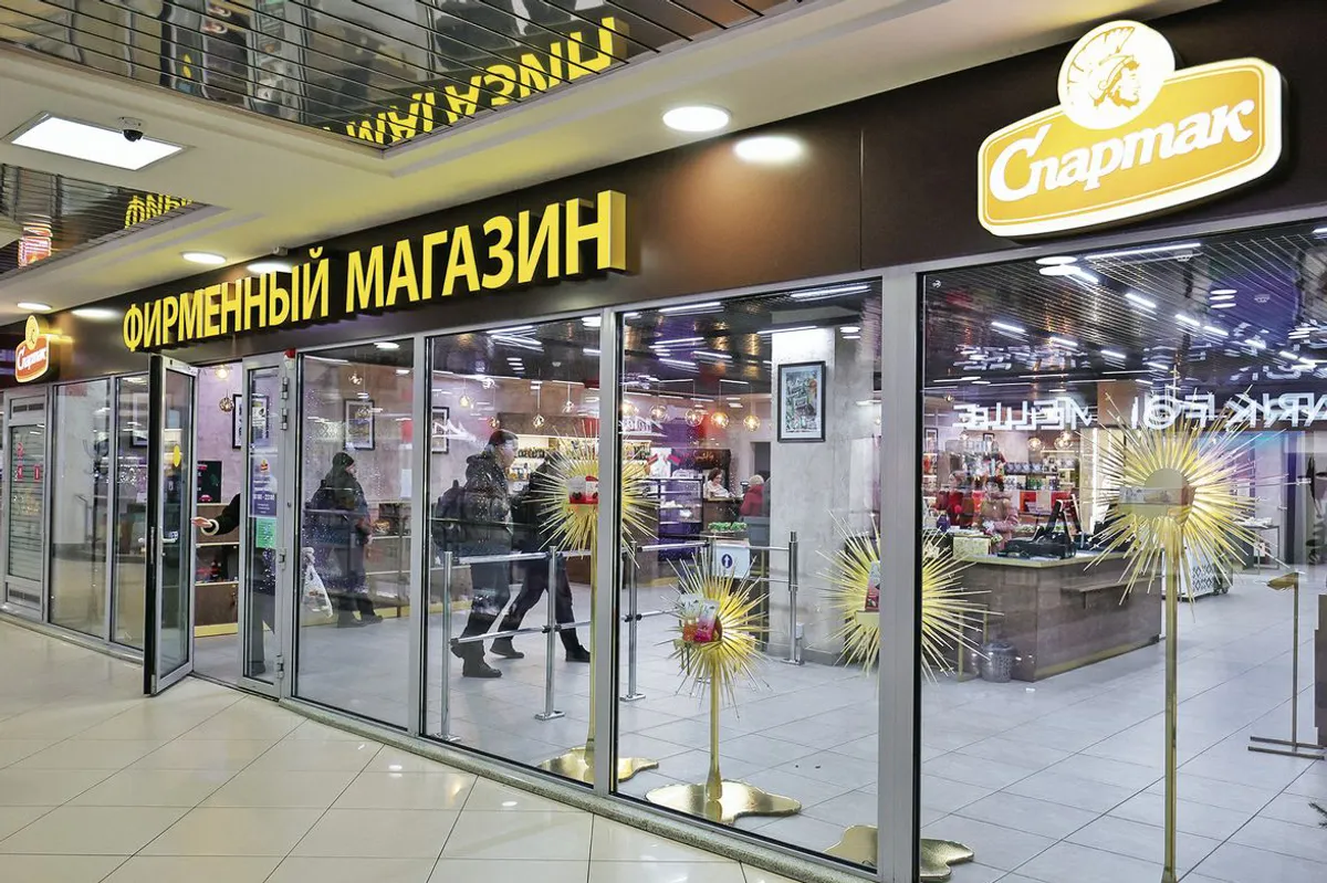 Белорусская фабрика объявила скидки до 35% на сладости. "Алёнка" и шоколадки тоже на акции