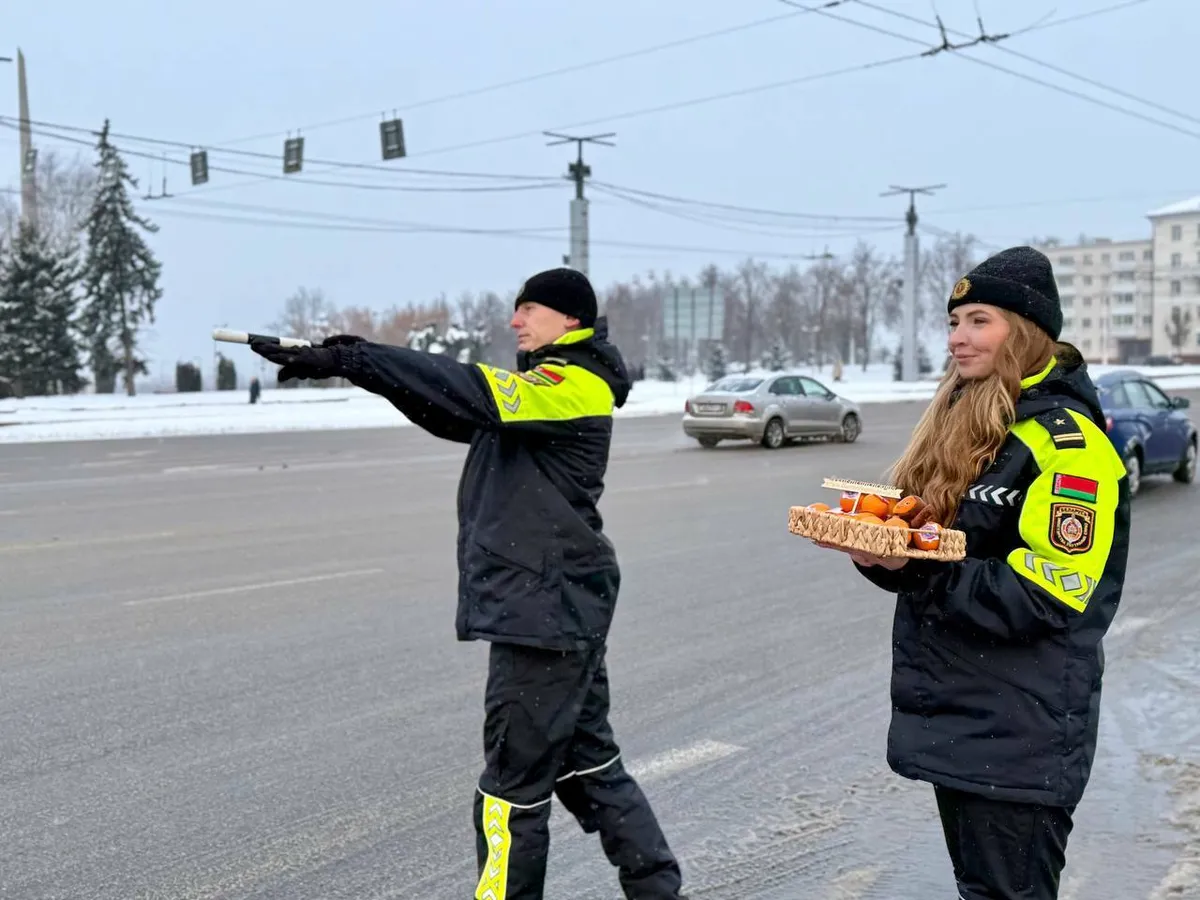 ГАИ пригрозила пешеходам штрафом до 225 рублей — "Ведут себя нелогично"