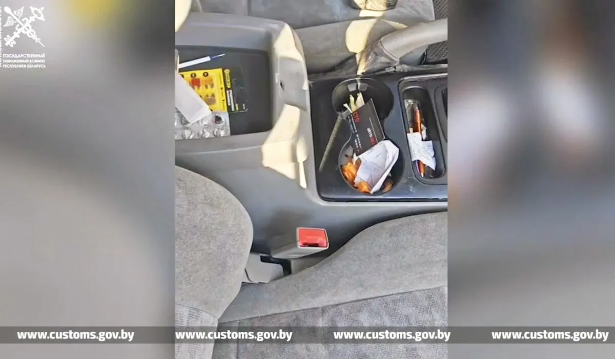 Таможня на примере показала белорусам, когда может забрать автомобиль на границе