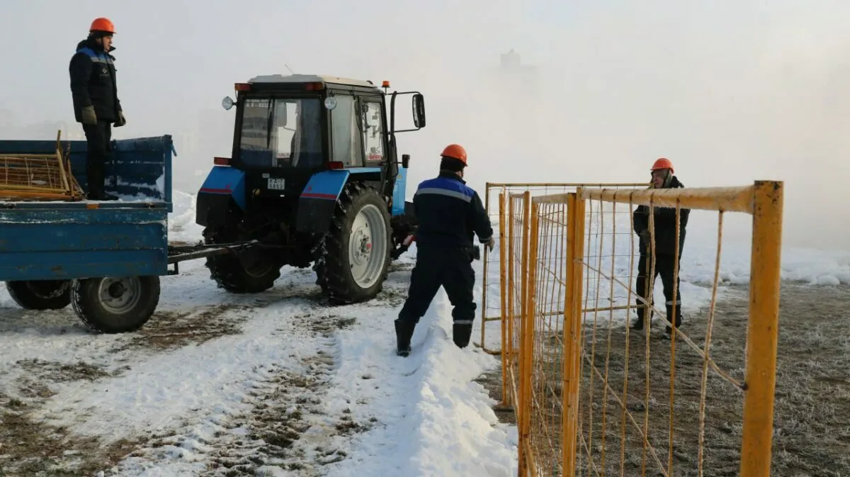 В Гомеле снова прорвало трубу. Несколько домов остались без холодной или горячей воды