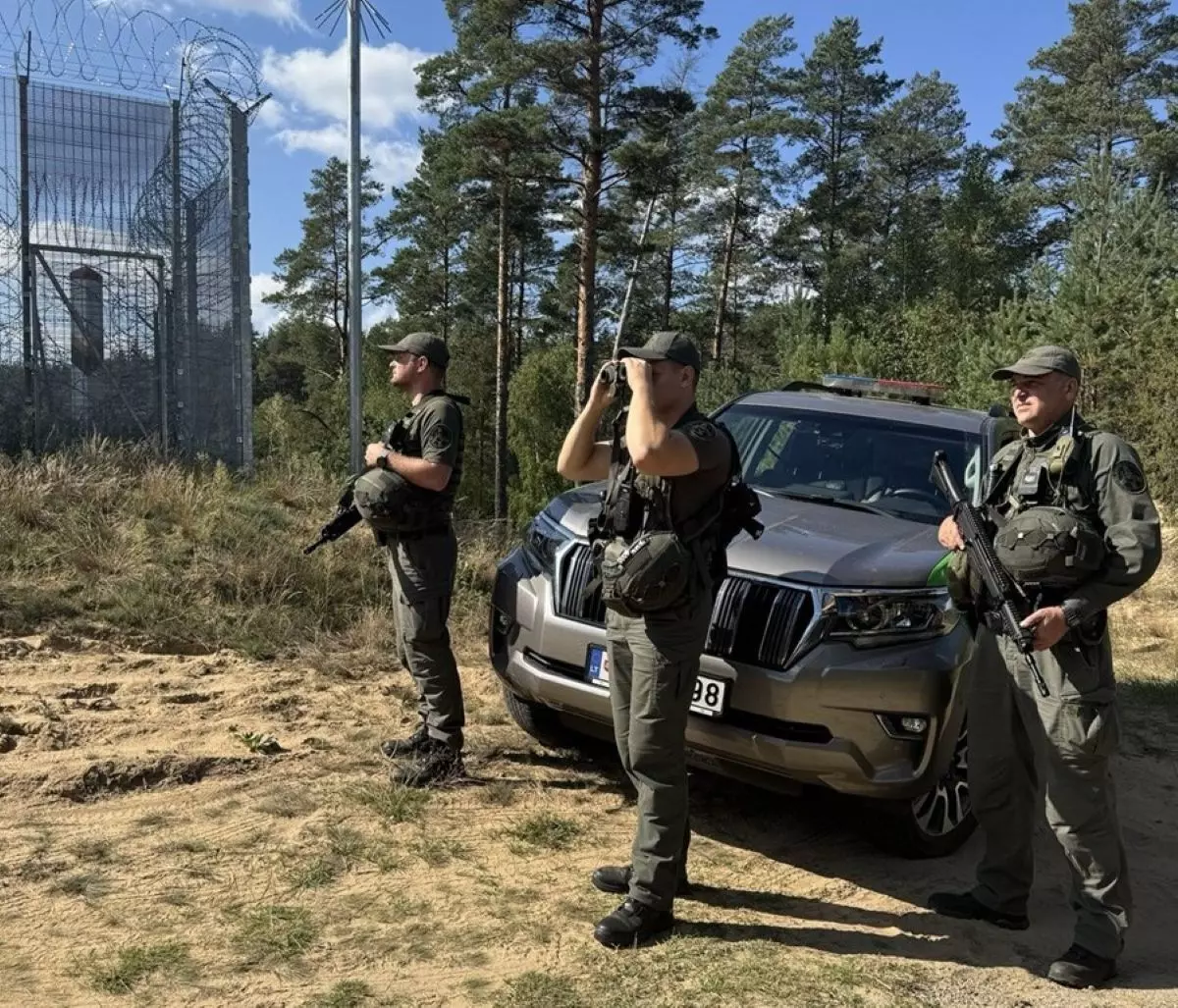 Литва усилила границу с Беларусью отрядами стрелков и армией