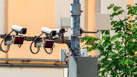 В ГАИ Минска рассказали о внедрении ИИ и для кого специально включают зелёный на светофорах