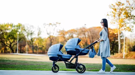 В Минтруда назвали случай, когда белорусам выплатят сразу 23 410 рублей за рождение детей