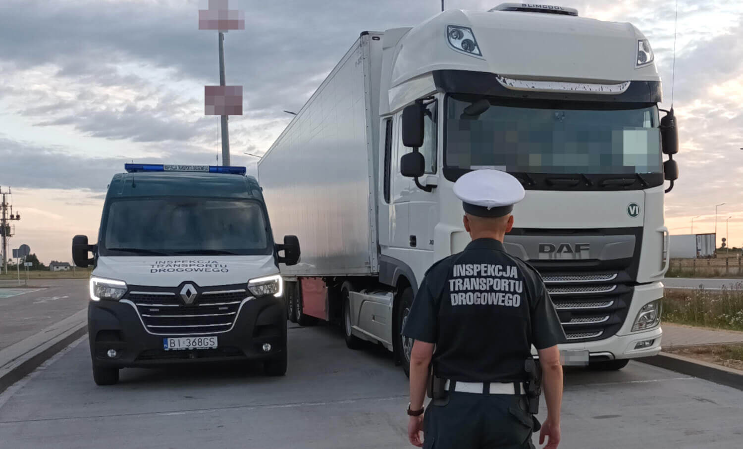 Из-за закрытия границы Польшей пострадали 10 000 белорусских водителей - Politico