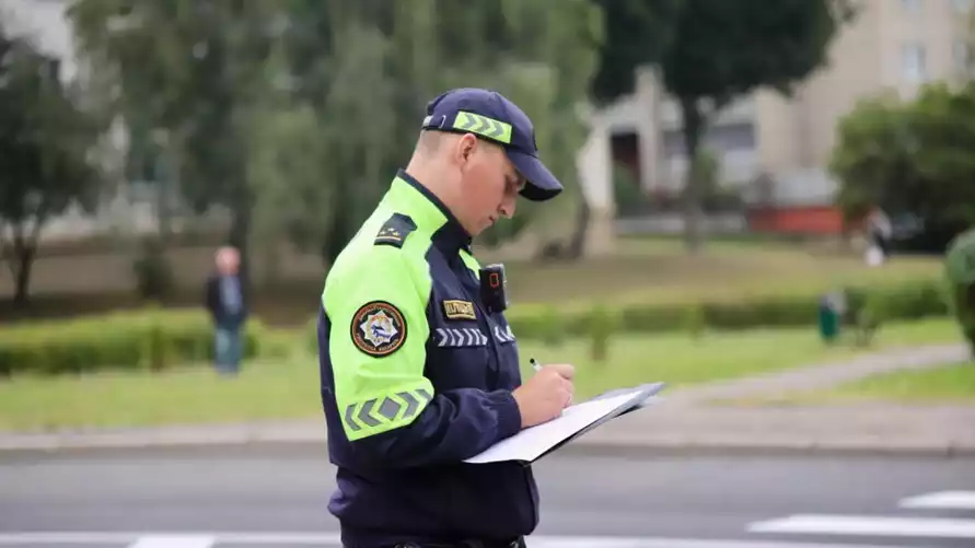 До 210 рублей. В ГАИ предупредили белорусов о штрафах за такое поведение на пешеходном переходе