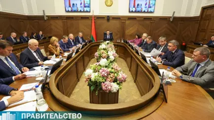 Турчин потребовал не превращать программу развития Беларуси до 2030 года в «программу строительства дорог»