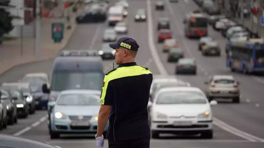 МВД дало белорусам рекомендации по одежде и попросило быть "плавными"