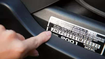 Совмин Беларуси ввёл VINBY-коды для мощных электросамокатов