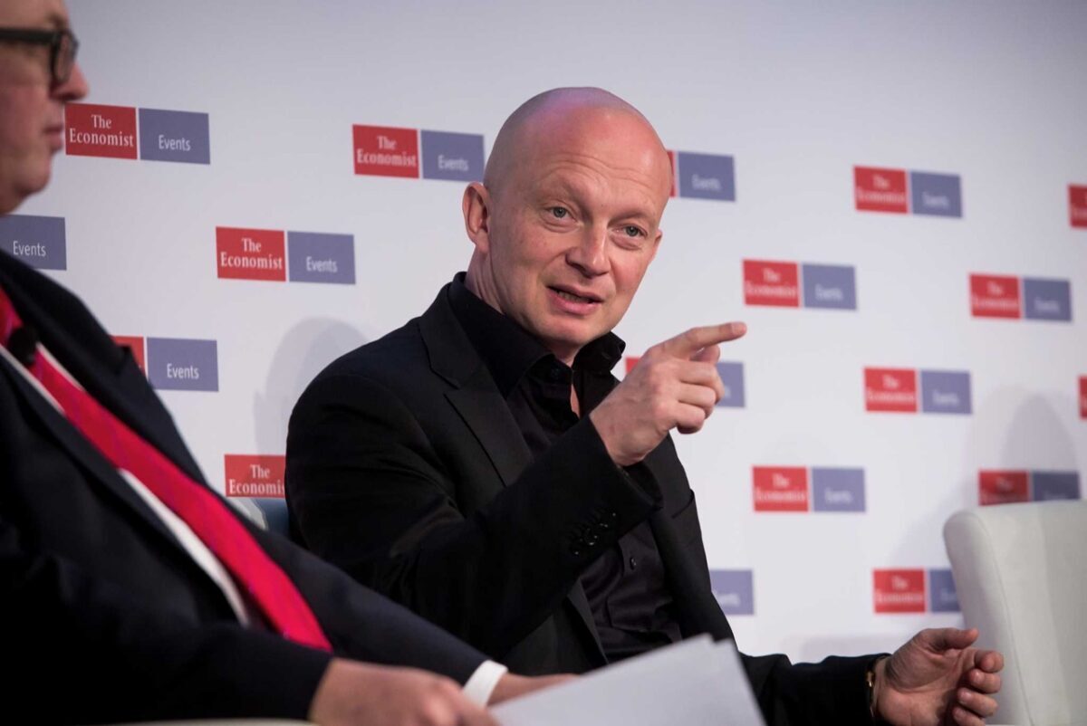 На фото - Игорь Тульчинский