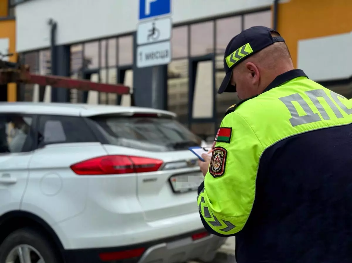 ГАИ в Минске вышла в рейды с соцработниками. Кому пригрозили штрафами в 84 рубля?