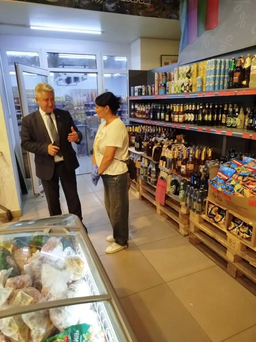 В Минске показали дискаунтер Мега ОПТ от Белкоопсоюза