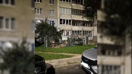 А так можно было? Минчане удивились огороженному «дачному уголку» во дворе многоэтажки
