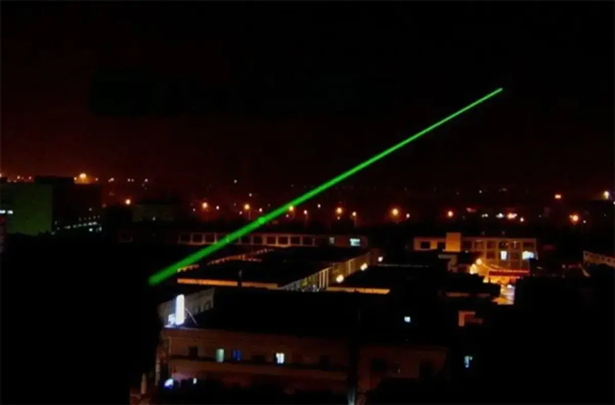 В милиции предупредили белорусов об уголовке за "лазерную атаку" — "Расскажите детям"