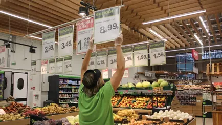 Белстат отчитался о снижении цен на продукты в августе. Как изменились с начала года?