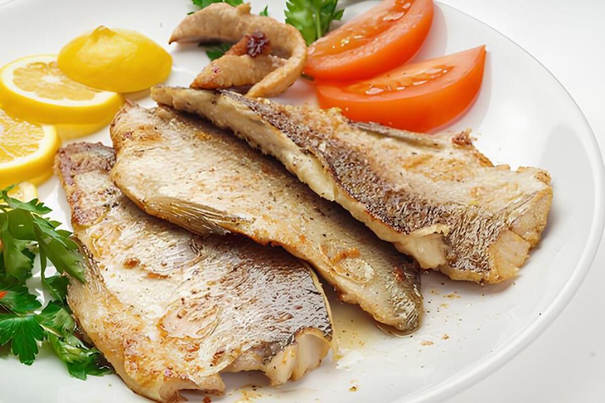 Эту нежную "до неприличия" рыбу мечтают словить многие рыбаки. Где найти в Беларуси и как приготовить?