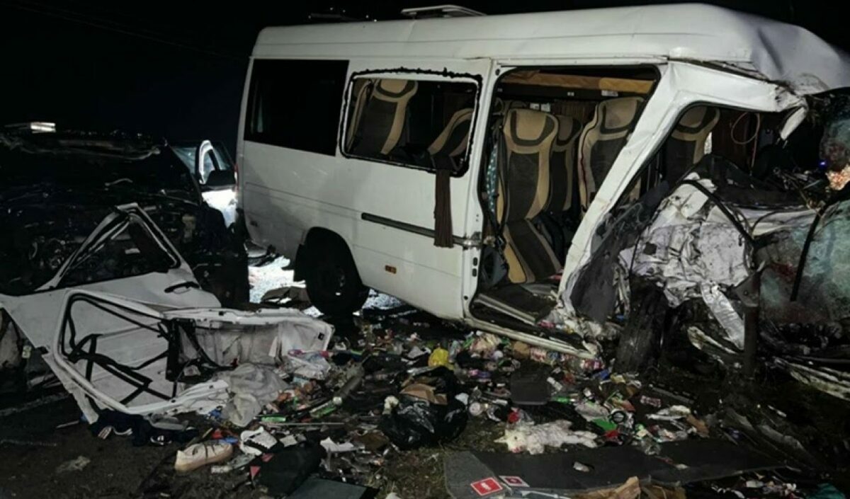 Следственный комитет назвал причины ДТП с маршруткой, где погибли 6 человек