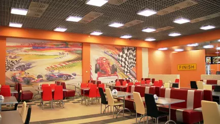 Состояние средней тяжести: Минздрав прокомментировал новости об отравлениях в сети кафе