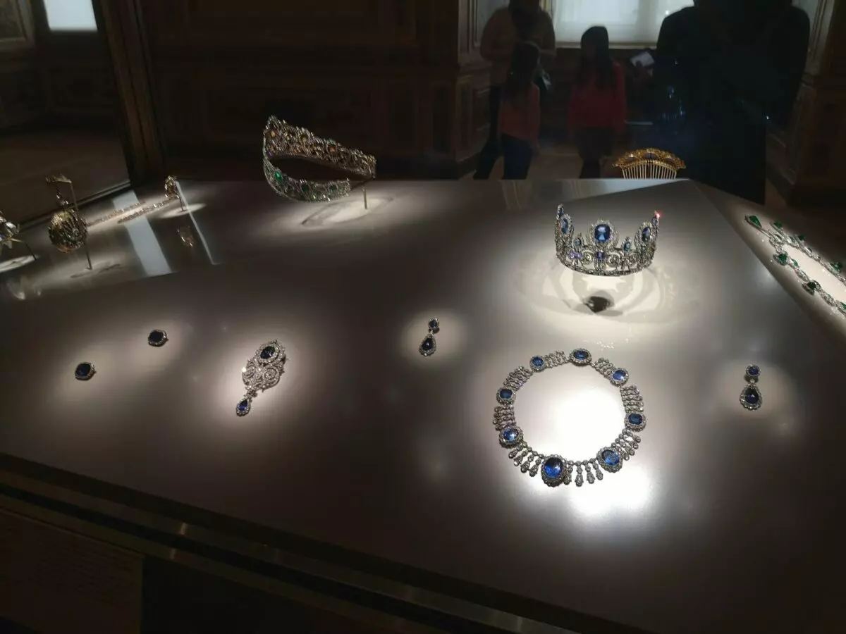 Хитроумное и зрелищное ограбление Лувра удивило весь мир