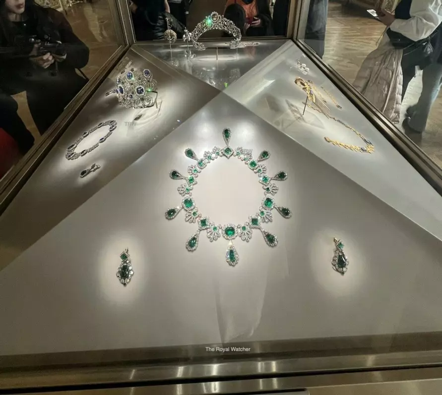 Хитроумное и зрелищное ограбление Лувра удивило весь мир