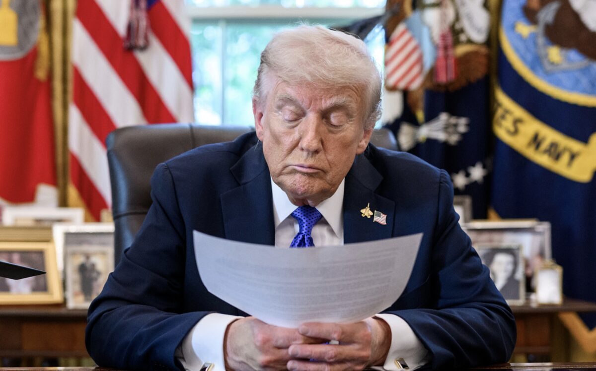 Армия Израиля прекратила наступление в Газе после слов Трампа