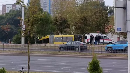 В Минске пассажирский автобус съехал в кювет