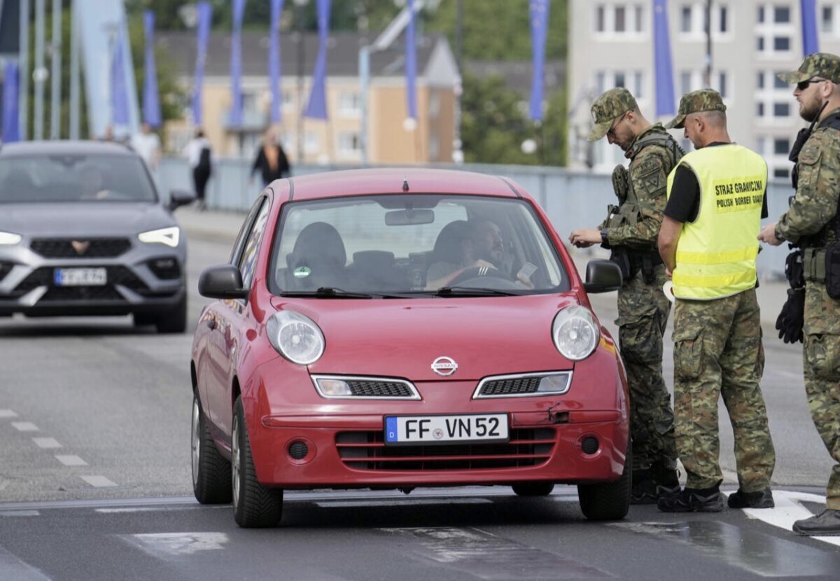 Европа готовит ограничения на перемещение россиян - "Удар по шпионам"