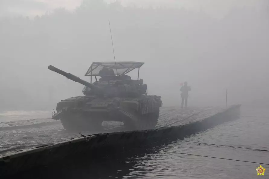 Появились кадры приведённых в высшую степень боевой готовности частей