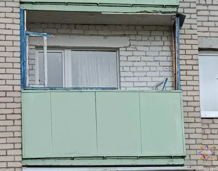 Шквалистый ветер снёс телятник на Могилёвщине и оставил без света десятки деревень Витебщины