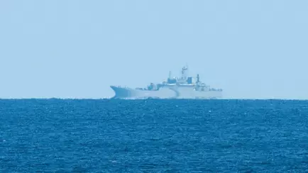 Россия отправила к берегам Германии десантный корабль