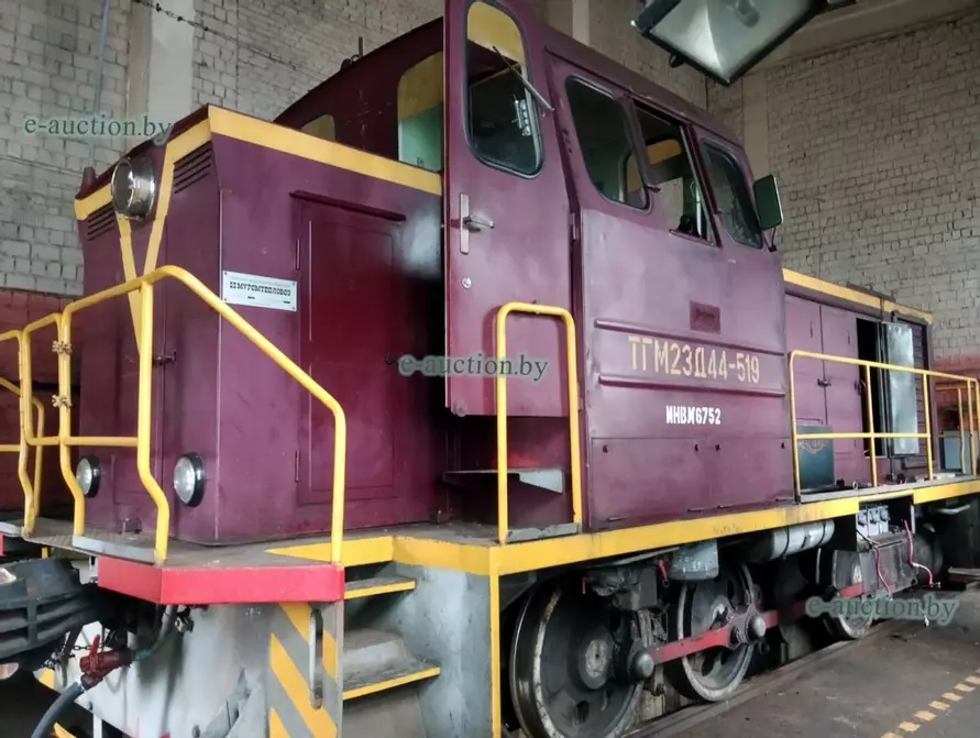 Белорусам предложили купить настоящий тепловоз. Что почём?