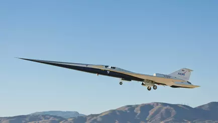 NASA впервые испытало «бесшумный» сверхзвуковой самолёт