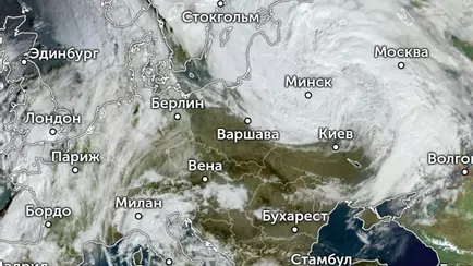 Что происходит с погодой этой осенью в Беларуси? Синоптики предупредили о вероятности «теплых» штормов в ноябре