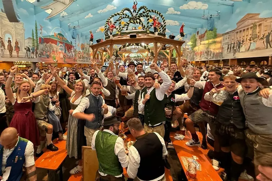 Появилось видео, как отмечают Дажынкi в Германии