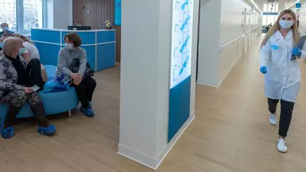 Минздрав определился, как будут работать поликлиники и больницы на длинных выходных в ноябре