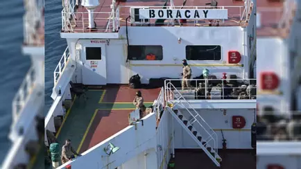 Французские военные взяли штурмом танкер «российского теневого флота» — AFP