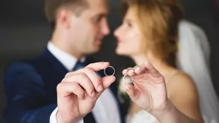 Свадьба без колец? Юристы объяснили, откажут ли белорусам в регистрации в ЗАГСе