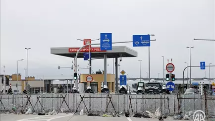 МИД объявил, что Беларусь может не открыть пункты пропуска с Литвой и Польшей