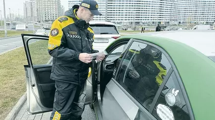 В ГАИ предупредили, какие машины белорусов останавливают чаще всего — «Спят за рулём»