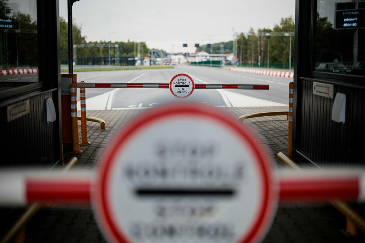 "Откуда взялся миллиард": В Литве поспорили из-за убытков после закрытия границы с Беларусью