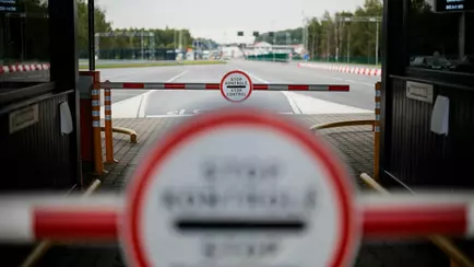 «Откуда взялся миллиард»: В Литве поспорили из-за убытков после закрытия границы с Беларусью