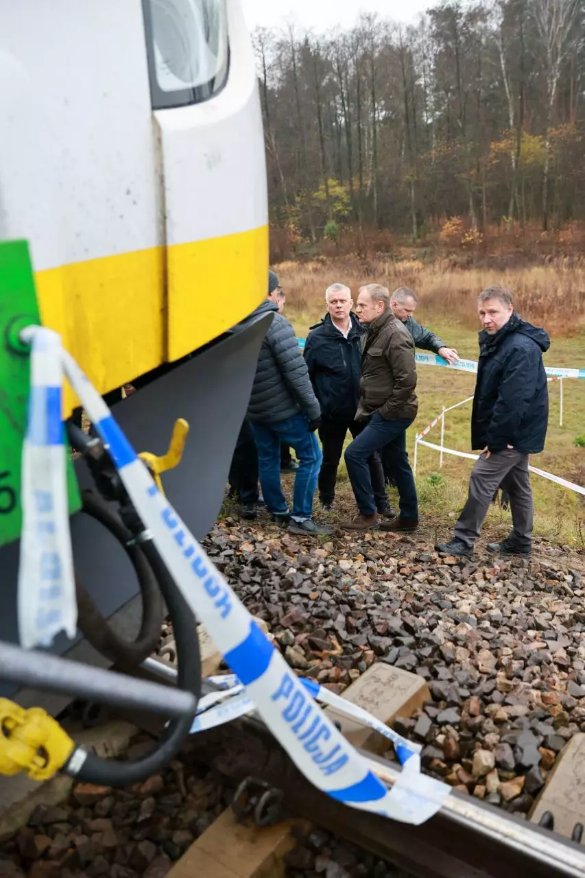 Две диверсии за сутки. Глава Генштаба призвал Польшу готовиться к войне