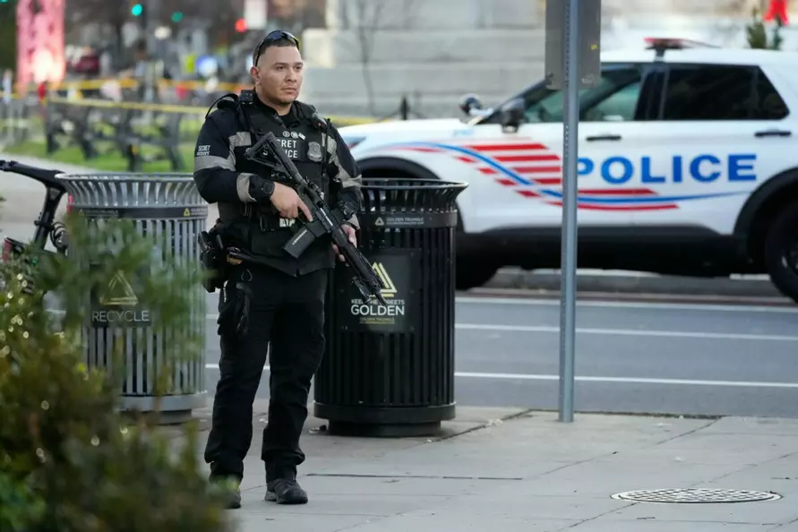 Стрельба в Вашингтоне. Трамп потребовал проверить всех иммигрантов из одной страны