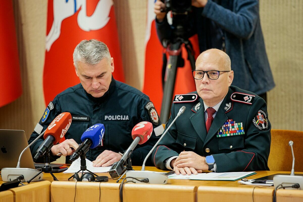 Литовские власти в отчаянии? В Вильнюсе призвали приравнять контрабандные шары к терактам