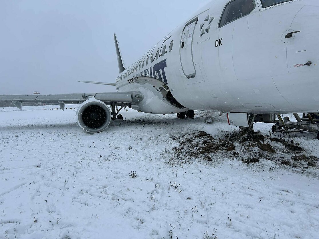 В Вильнюсском аэропорту посадка самолета едва не привела к катастрофе
