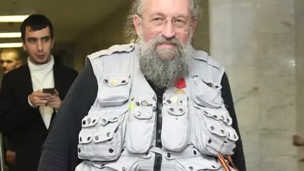 «Это уже перебор» — Вассерман призвал Госдуму не запрещать россиянам делиться нюдсами и дикпиками