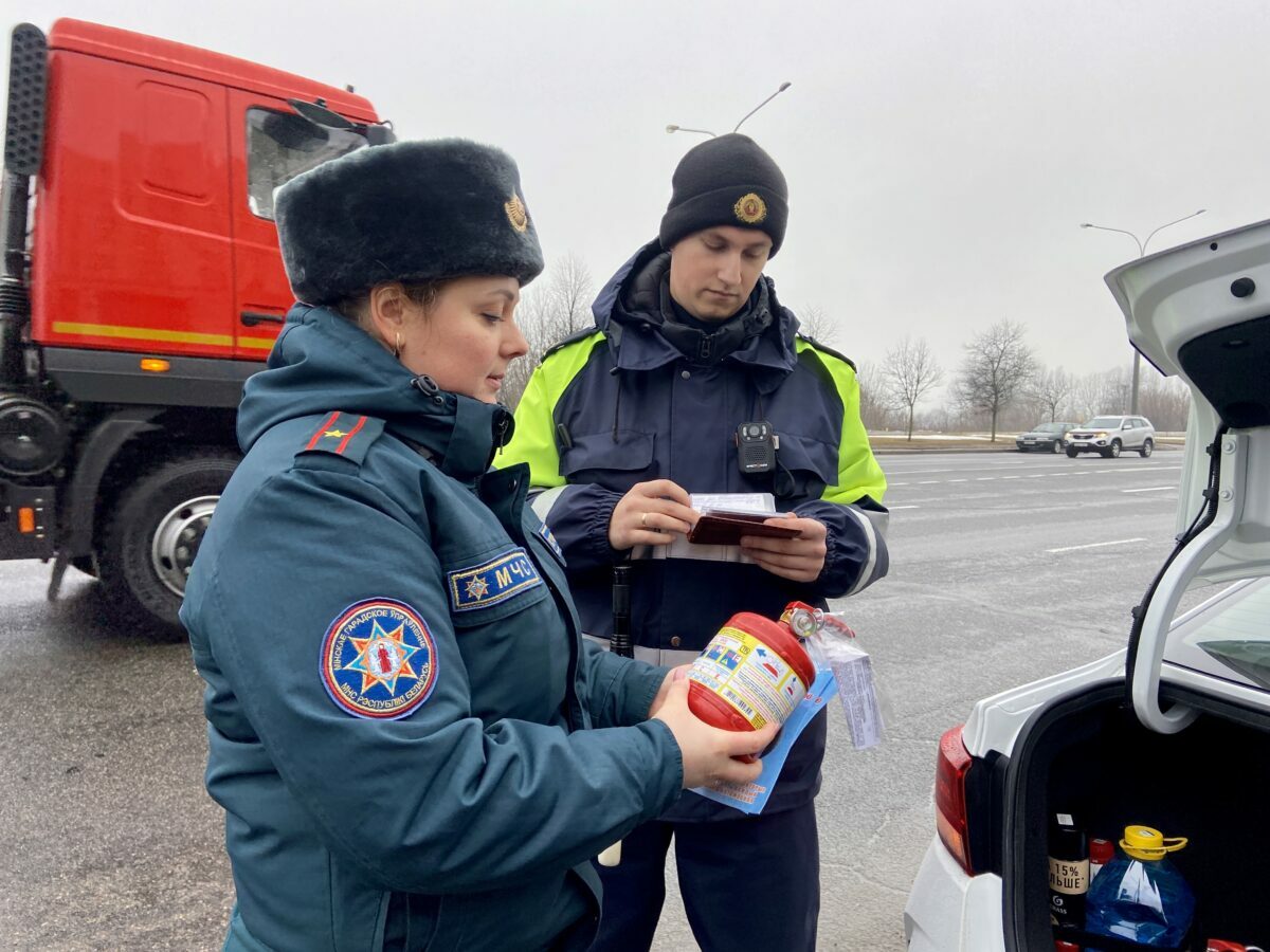 Сразу два ведомства выпустили срочные рекомендации белорусам на ближайшие сутки. Что случилось?