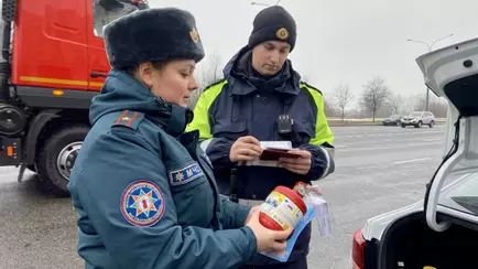 Сразу два ведомства выпустили срочные рекомендации белорусам на ближайшие сутки. Что случилось?