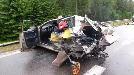 Ночь пил, а на утро влетел на 182 км/ч в такси, убив 4 человек. СК выложило видео с виновником ДТП под Минском