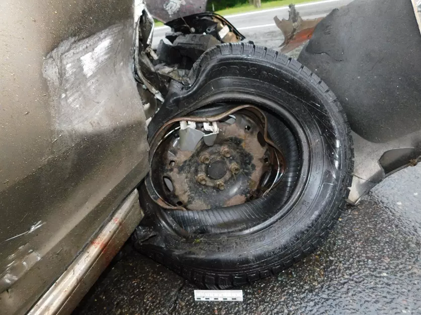 Ночь пил, а на утро влетел на 182 км/ч в такси, убив 4 человек. СК выложило видео с виновником ДТП под Минском